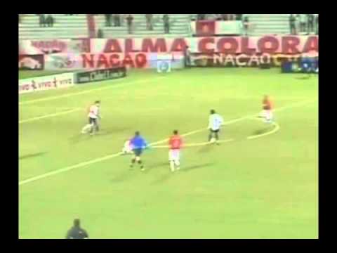 Internacional 2 x 4 Figueirense em 2006