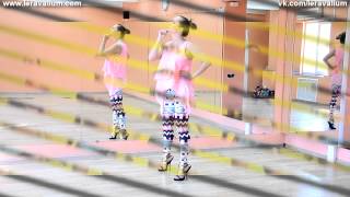 Продолжаем обучение гоу гоу танцу (Часть 2) - Видео онлайн