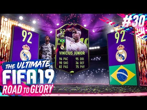 OMFG I PACKED THE BEST FUTURE STARS CARD!!!! FIFA 19 RTG EP30