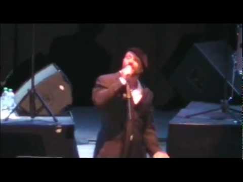 Raiz, Pietra Montecorvino & M'Barka Ben Taleb - Nun Te Scurda'