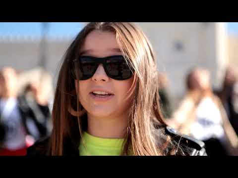 Natalia Wawrzyńczyk - Niedorosła miłość (Official Video)