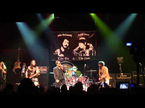 TRACII GUNS RIKKI ROCKETT SEAN MCNABB THE OX AND THE LOON HOUSE OF BLUES SUNSET 4/24/2014