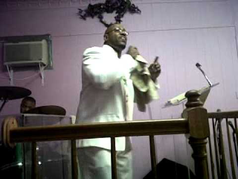 Pastor Steven Brumfield preaching