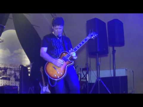 Tavi Colen Band - live la party