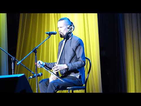 Performance by Mikko  Heikinpoika at the Gala Concert of the VII Symposium Khoomei.