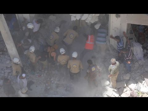 Syria's White Helmets: 'heroes' who run towards bombs