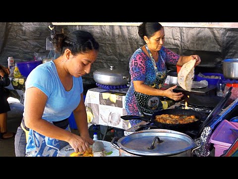 BELIZEAN FOOD in San Ignacio, Belize 😋