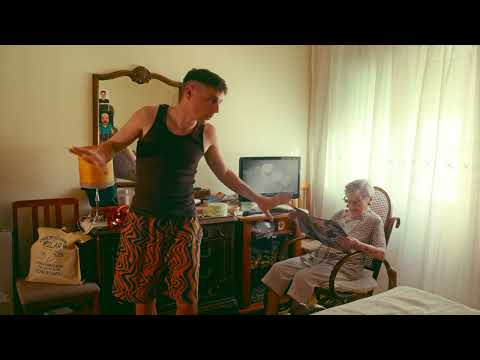 MAMA DOUSHA - Iaia (Videoclip)