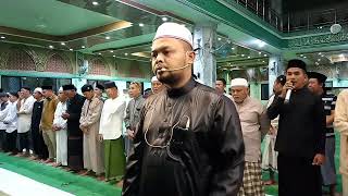Download lagu Sholat Shubuh Berjamaah   Surah As Sajadah Menyentuh Hati 😌 🔴 ( LIVE ) mp3