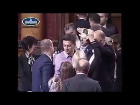 Sprečavanje kretanja je krivično delo i predviđena je zatvorska kazna