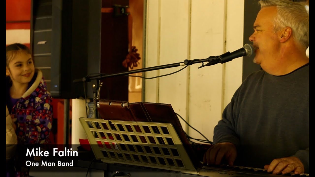 Promotional video thumbnail 3 for Mike The Piano Man