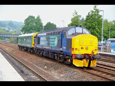 37405 pushing 975025 Caroline powers up at Totnes   29/05/18