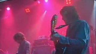 Super Furry Animals-Juxtaposed with u (live)