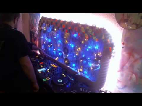 ROOM 323 ..Tech speace Selectyves