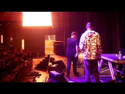 Eldin vs Yang - Batalha do Tanque - Show do Racionais - 2019