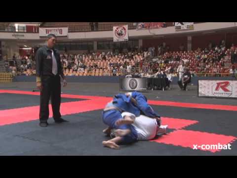 MUNDIAL ROCKSTRIKE 2012 - Jean Silva x Paulo Pires by X-COMBAT