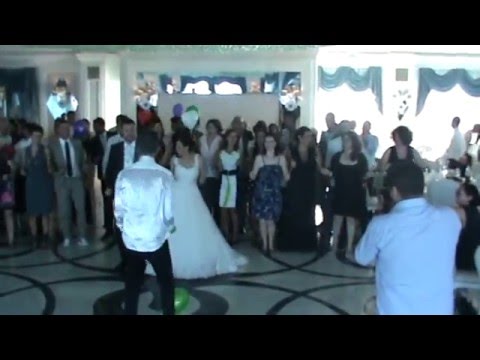 YMCA BALLI DI GRUPPO - PLAZA VASTO - MUSICA E ANIMAZIONE PER MATRIMONI FRANCESCO BARATTUCCI