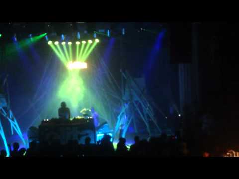 Wolf + Lamb vs Soul Clap @ Teatro Parenti ELITA (Milan, Italy) playn Talking Heads - Psycho Killer