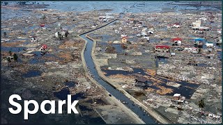 Download lagu 2004 Tsunami: The Wave That Killed A Quarter Of A Million People mp3
