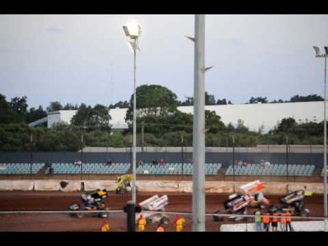 peter lack   sprintcar   rollover crash 2009