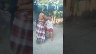 Download lagu Tiktok # gokil Menghibur bojo ala dukun sableng mp3