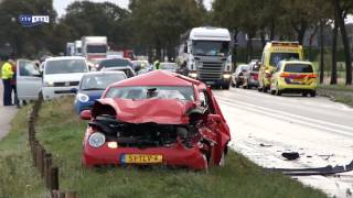 preview picture of video 'Ongeluk met meerdere voertuigen op Hessenweg (N340) bij Dalfsen'
