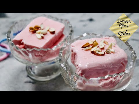 Strawberry Custard Ice cream || Homemade Ice cream Recipe || Zunaira Apa's Kitchen
