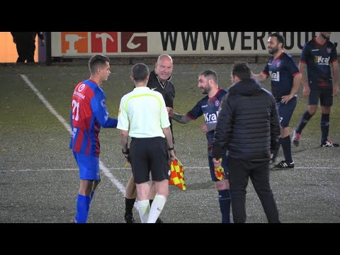 Voor aanvang VVA 1 -  v.v. Elsweide 1