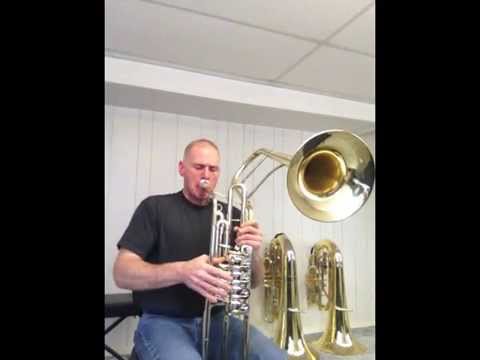 download lagu mp3 mp4 Cimbasso, download mp3 Cimbasso free downloadn, video klip Cimbasso