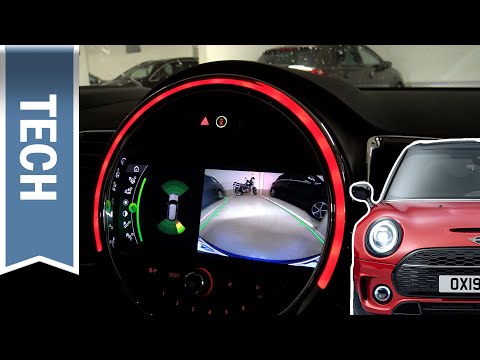 Ambientebeleuchtung im Mini Cooper S ausprobiert: Interior Style Piano Black illuminiert