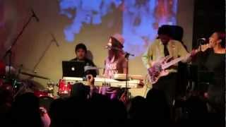 Sky Larrieux singing Stormy Weather live