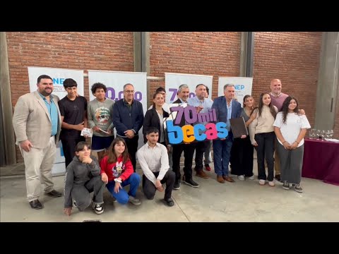 Intendente participó del lanzamiento nacional del programa de becas Butiá en Vista Linda