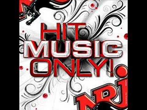 Nrj-Aamupojat - Heiluta sun joulu kinkkua