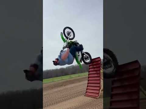 Bubba Absolutely STUCK This 😳🏍️