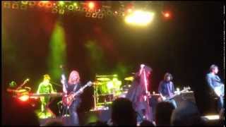 HEART - Ann and Nancy Wilson opening with Fanatic at Sands Casino in Bethlehem PA October 13 2012
