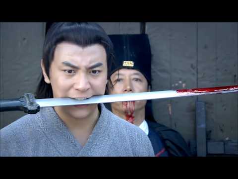 Kung Fu Film! The eunuch is unstoppable—until a Kung Fu boy slits his throat with one sword strike!