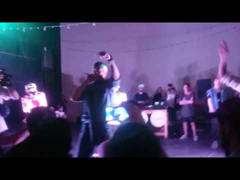 MC Qourum - ata babadan (flow flow live)