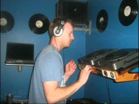 Dark Alliance vs Bryan Kearney vs John O Callaghan - Genetic Pendulum