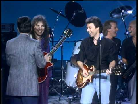 Dick Clark Interviews GTR - American Bandstand 1986