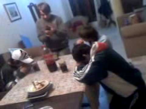 bendicion de la mesa en casa de santiago :P  jaja  q piola :XD