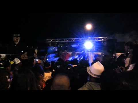 ACCROSSON - Fé pa la star sur le podium EXO FM