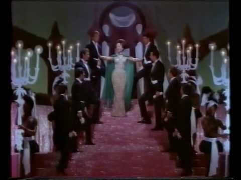 download lagu mp3 mp4 Noches De Casablanca, download lagu Noches De Casablanca gratis, unduh video klip Noches De Casablanca