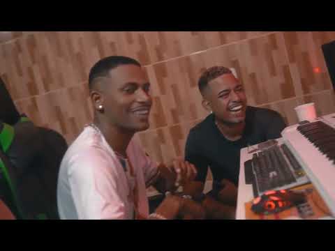 MC ABALO, BARCA NA BATIDA E DEDÉ A+1000 - É PUT4 CHEFE