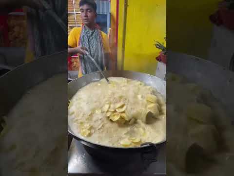 South Indian Uncle selling Fried Chips in Kolkata near chowhati more #food #youtubeshorts #shorts
