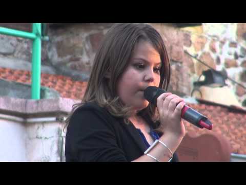 Camille : Lily (Pierre Perret)