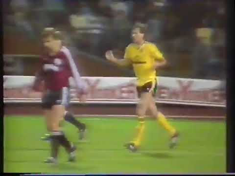 1987/1988 10. Spieltag Hannover 96 - Borussia Dortmund