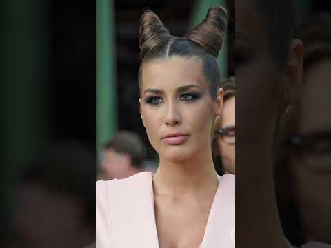 Ке́ти Топу́рия — грузинская и российская певица, вокалистка группы «А’Студио».