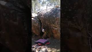 Video thumbnail de Encigalat, 7b. Bezas