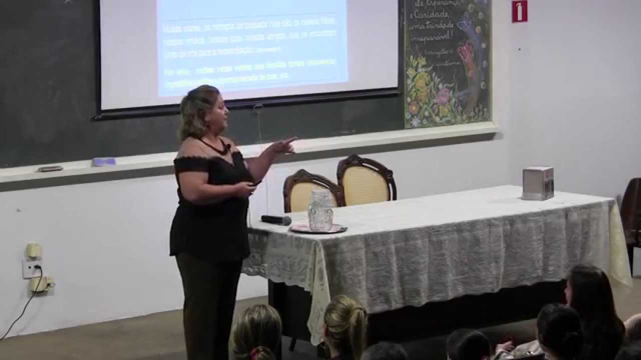 Reencarnação e os Laços de Família - Maristela Perico Azem (Palestra Espírita)