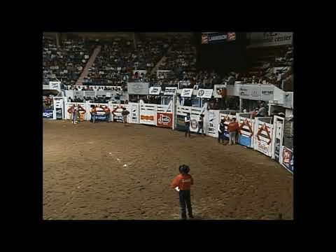 Philip Elkins vs Clyde - 95 PBR Ft. Worth (82 pts)